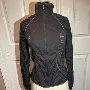 lululemon black jacket XS